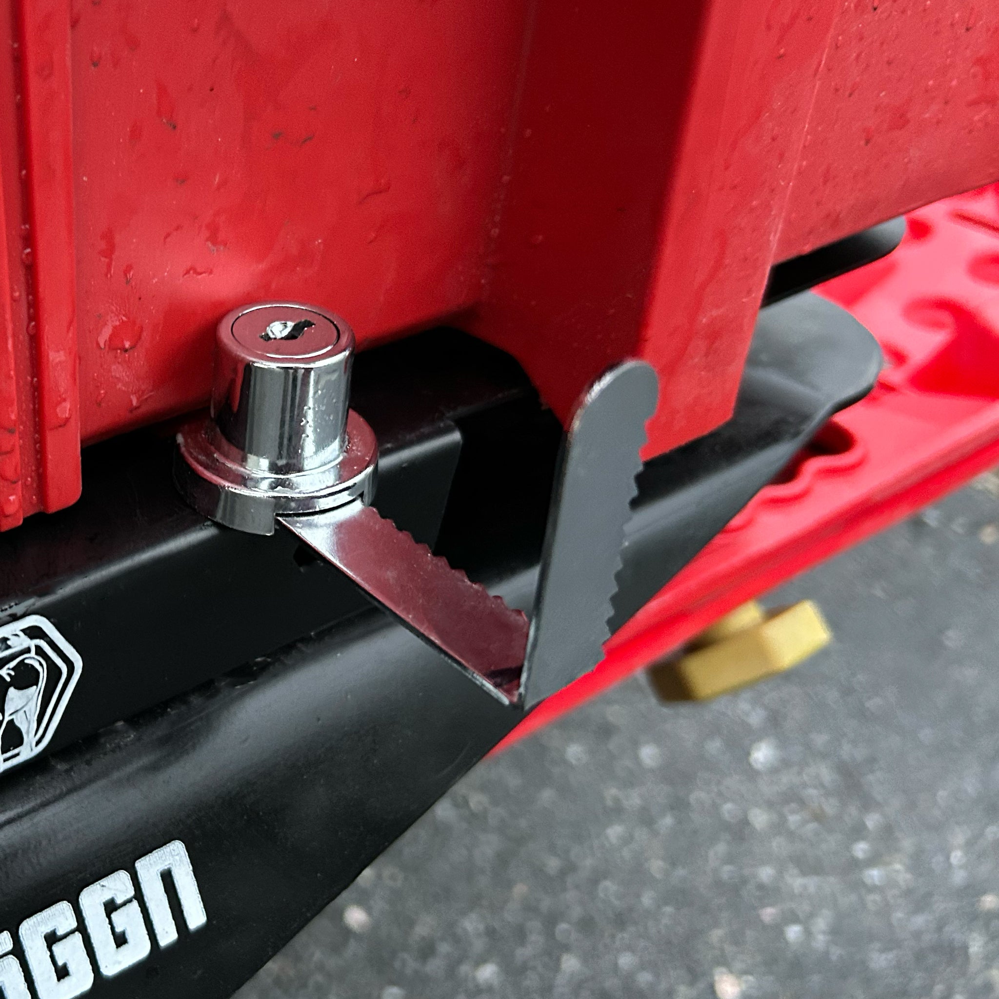 Packout Tray Lock Set – Sloggn Gear Company
