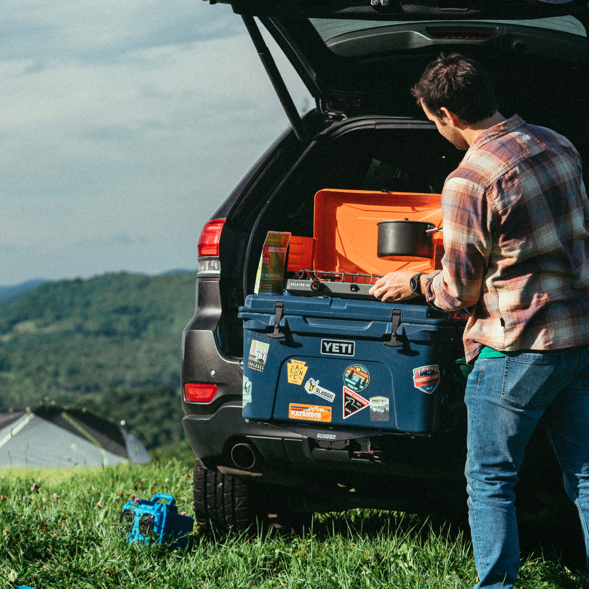 Yeti Dry Rack YETI Cooler Rack - Hitch mount to create more space and easy access ...